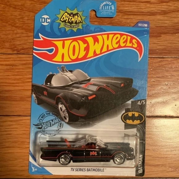 Hot Wheels TV SERIES BatMobile - Picture 1 of 1